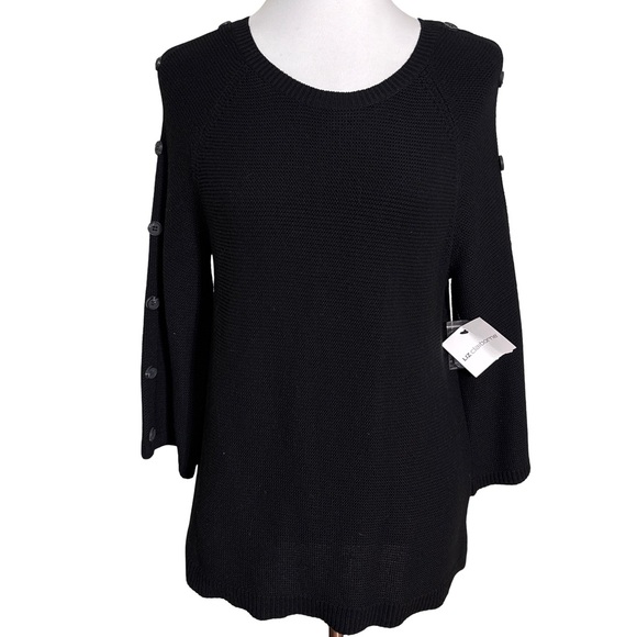 Liz Claiborne Sweaters - Liz Claiborne Black Sweater with Button Detail